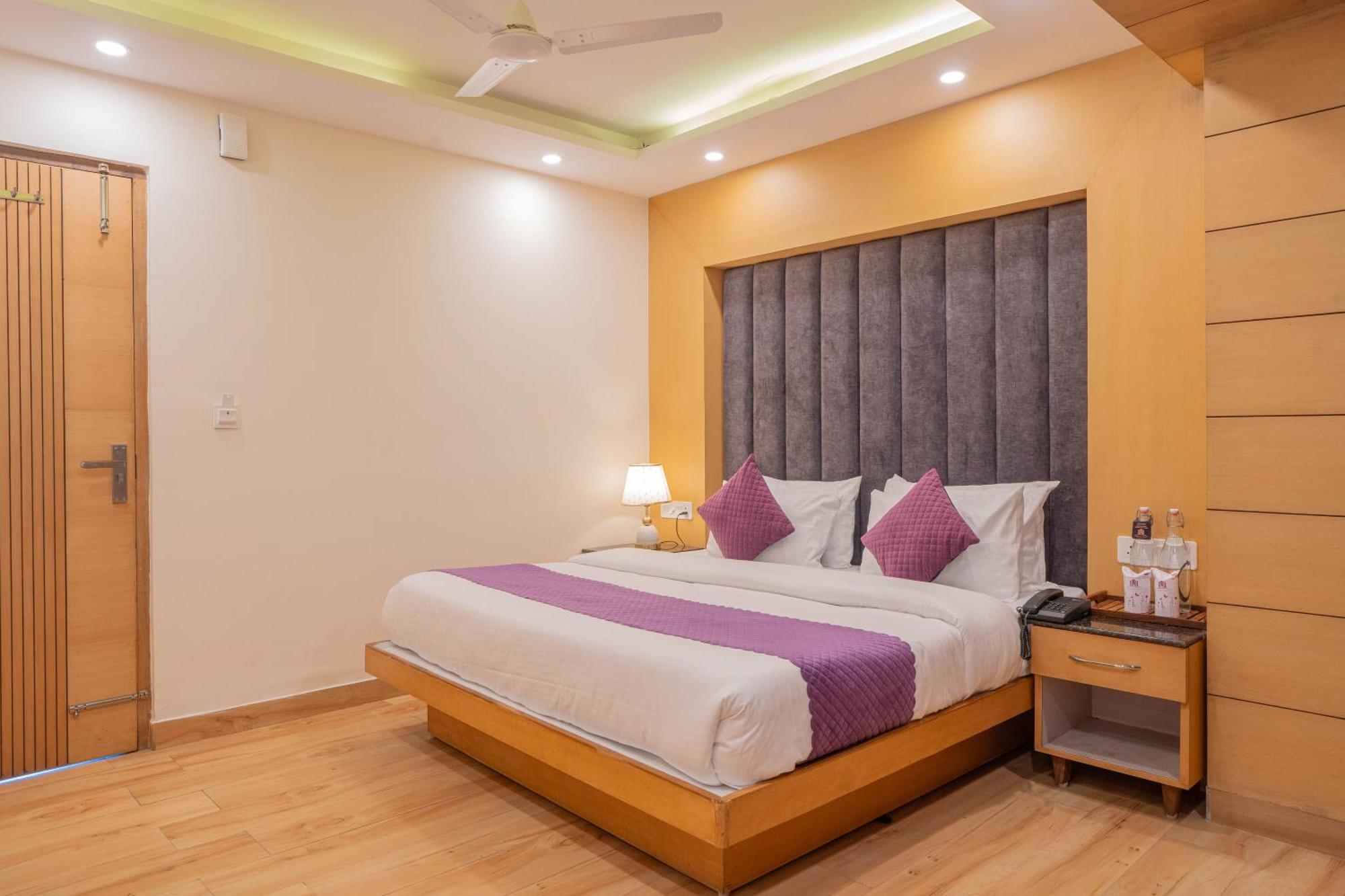 Super Hotel By Perfectstayz Mall Road Массури Номер фото